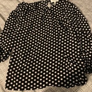 3/4 sleeve nice shirt